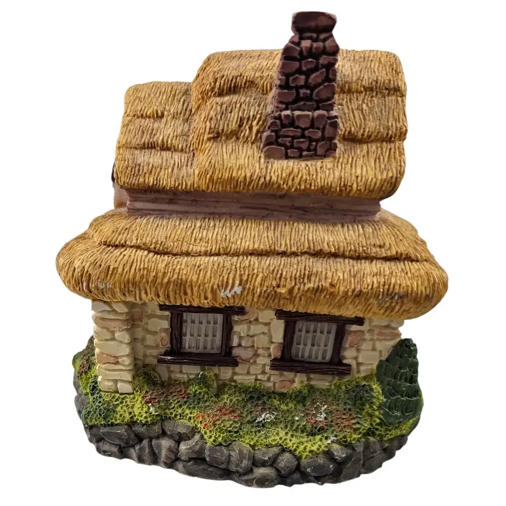 Olde England's Classic Cottages Canterbury Inn Country‎ Village Figurine Collect
